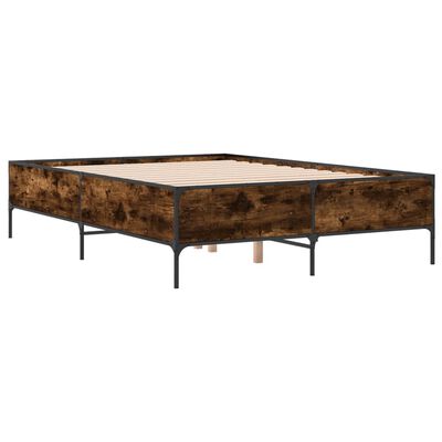 vidaXL Bedframe bewerkt hout metaal gerookt eikenkleurig 140x190 cm