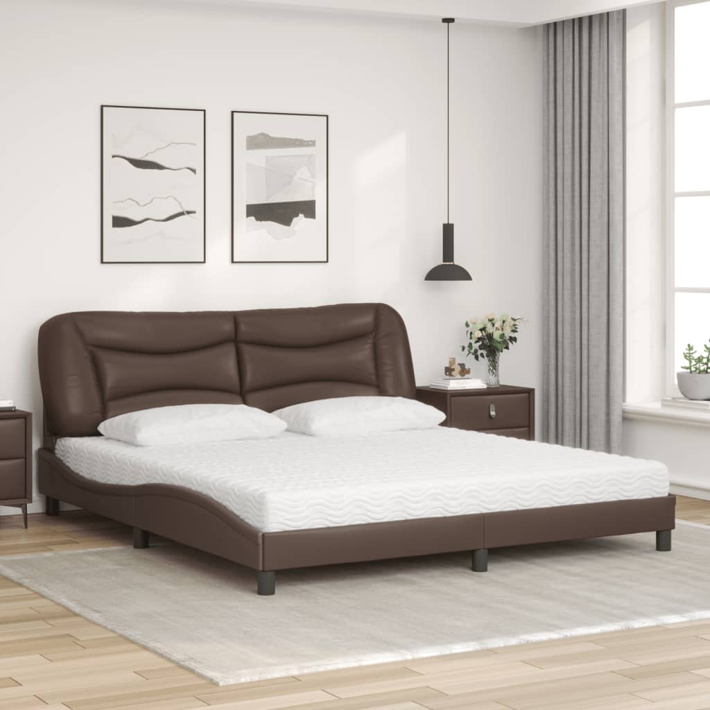 vidaXL Bed met matras kunstleer bruin 180x200 cm