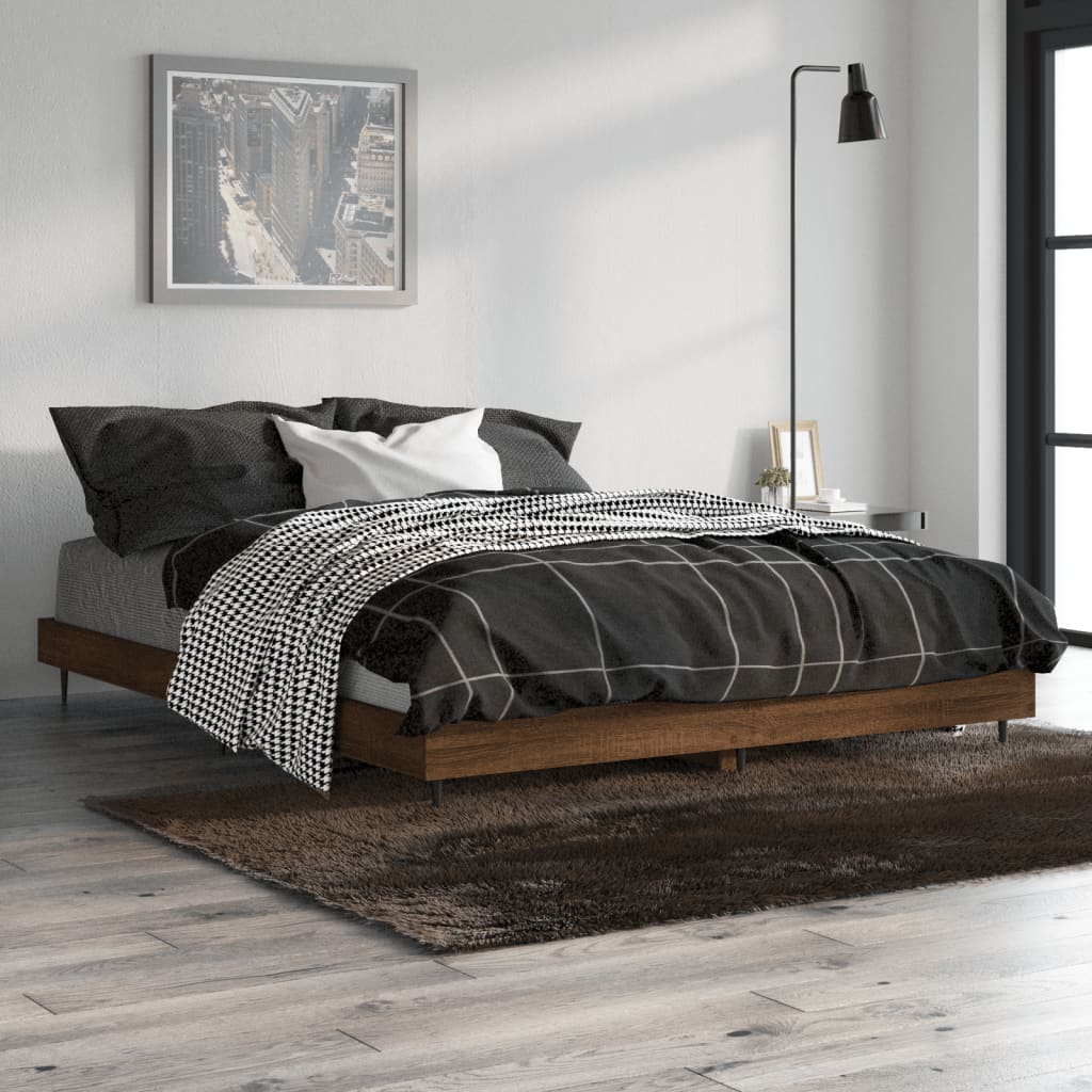 vidaXL Bedframe bewerkt hout bruin eikenkleur 135x190 cm